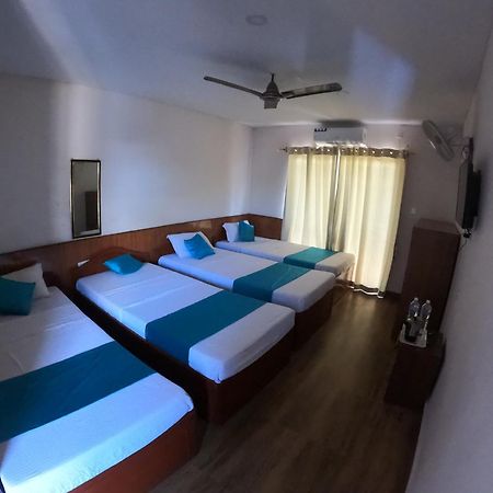 Hotel Dolly Pokhara Zewnętrze zdjęcie