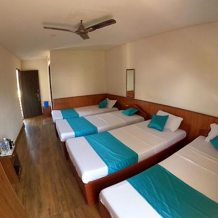Hotel Dolly Pokhara Zewnętrze zdjęcie