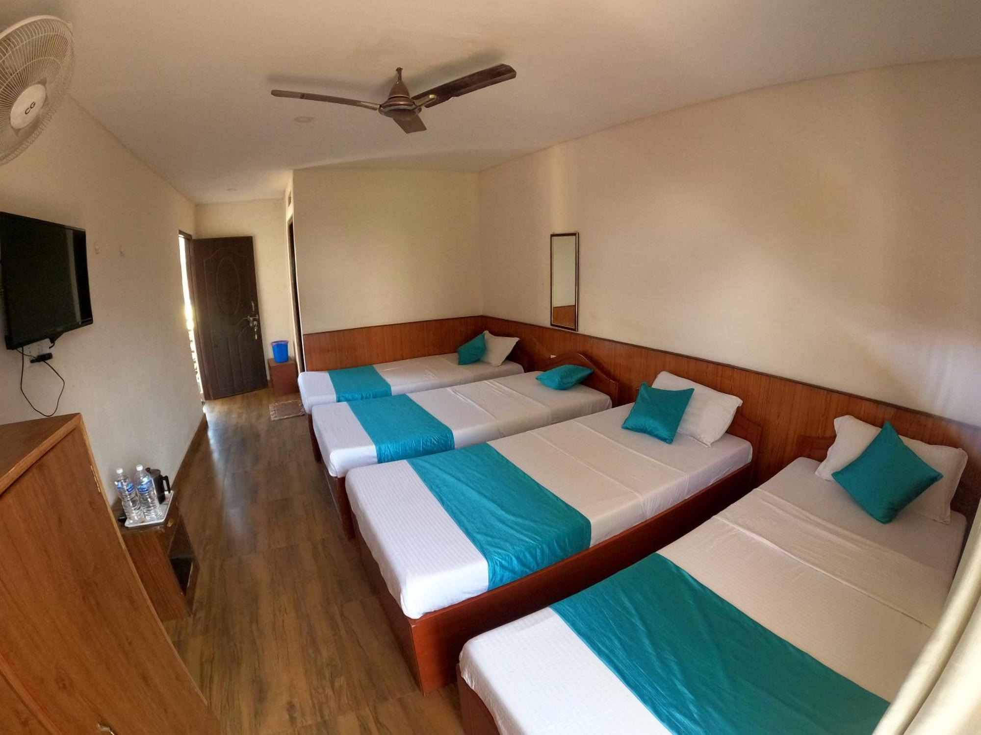 Hotel Dolly Pokhara Zewnętrze zdjęcie